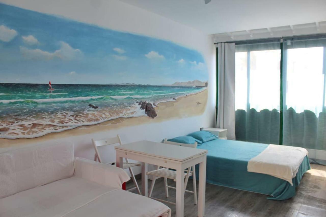 Apartamento Muy Cercano A Playas Y Pueblo Puerto Del Carmen بويرتو ذيل كارمين المظهر الخارجي الصورة
